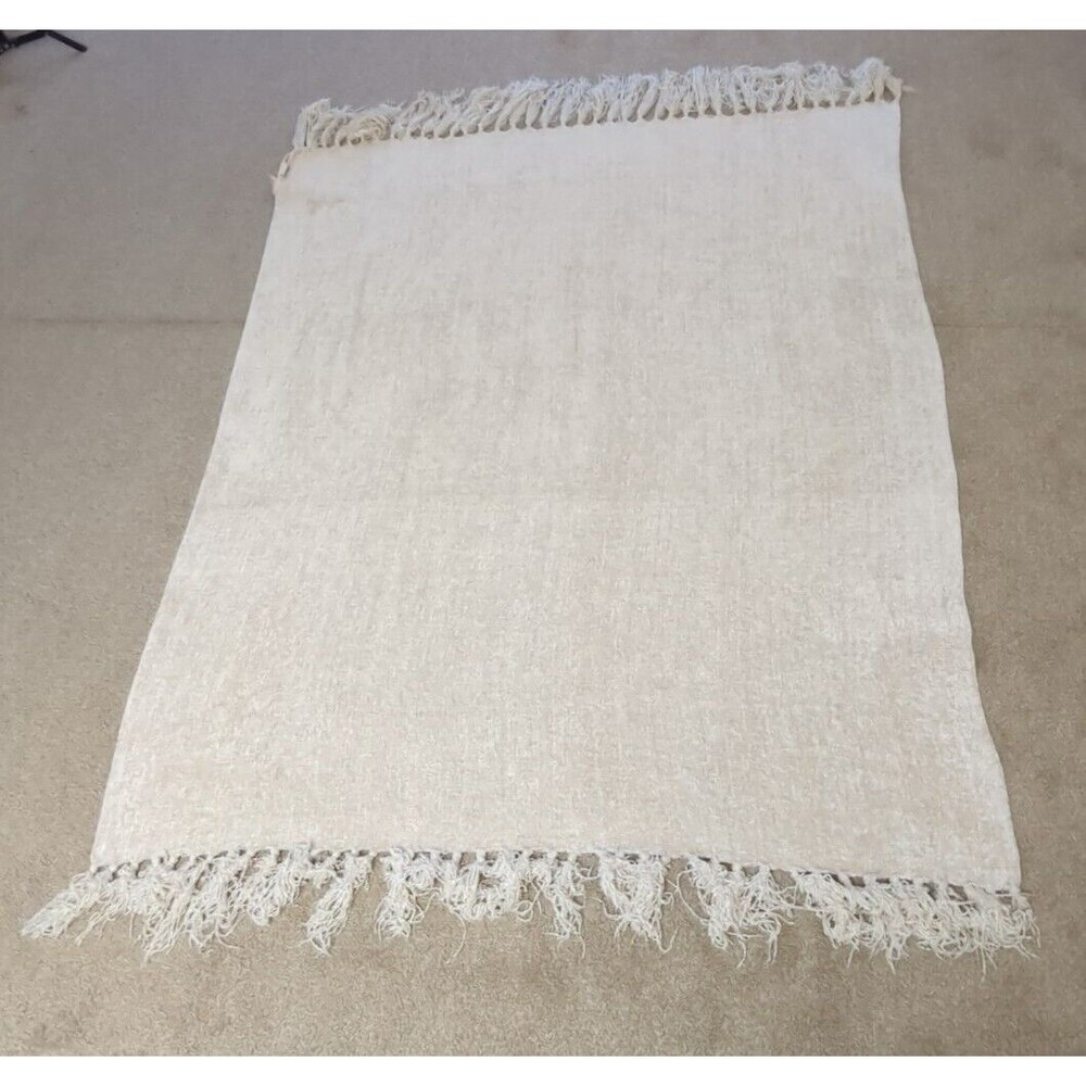 Pier 1 Imports Chenille Throw Blanket‎ Cream Beige Fringe Super Soft 60 X 50